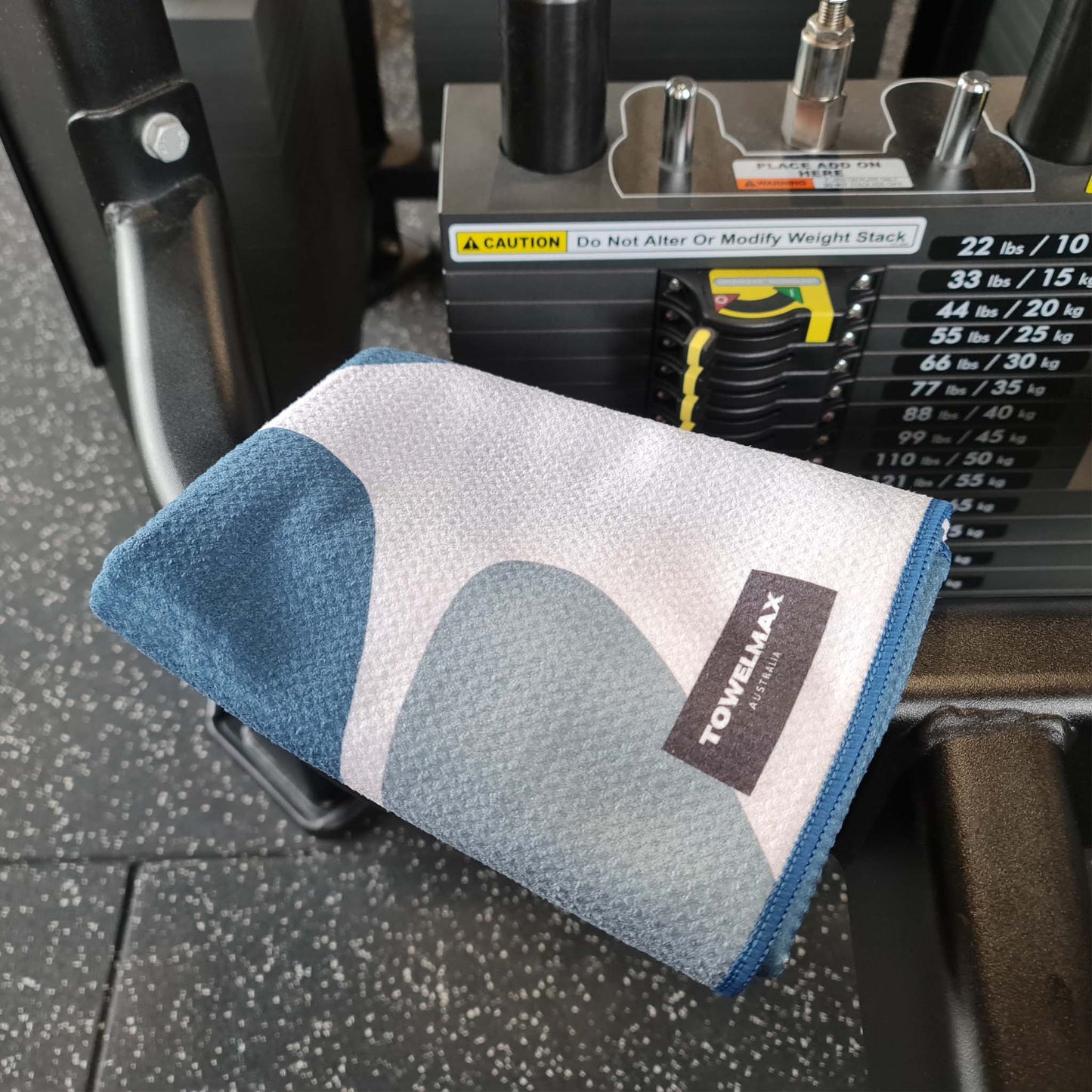 Hooded Gym Towel -CF black, waffle Microfiber