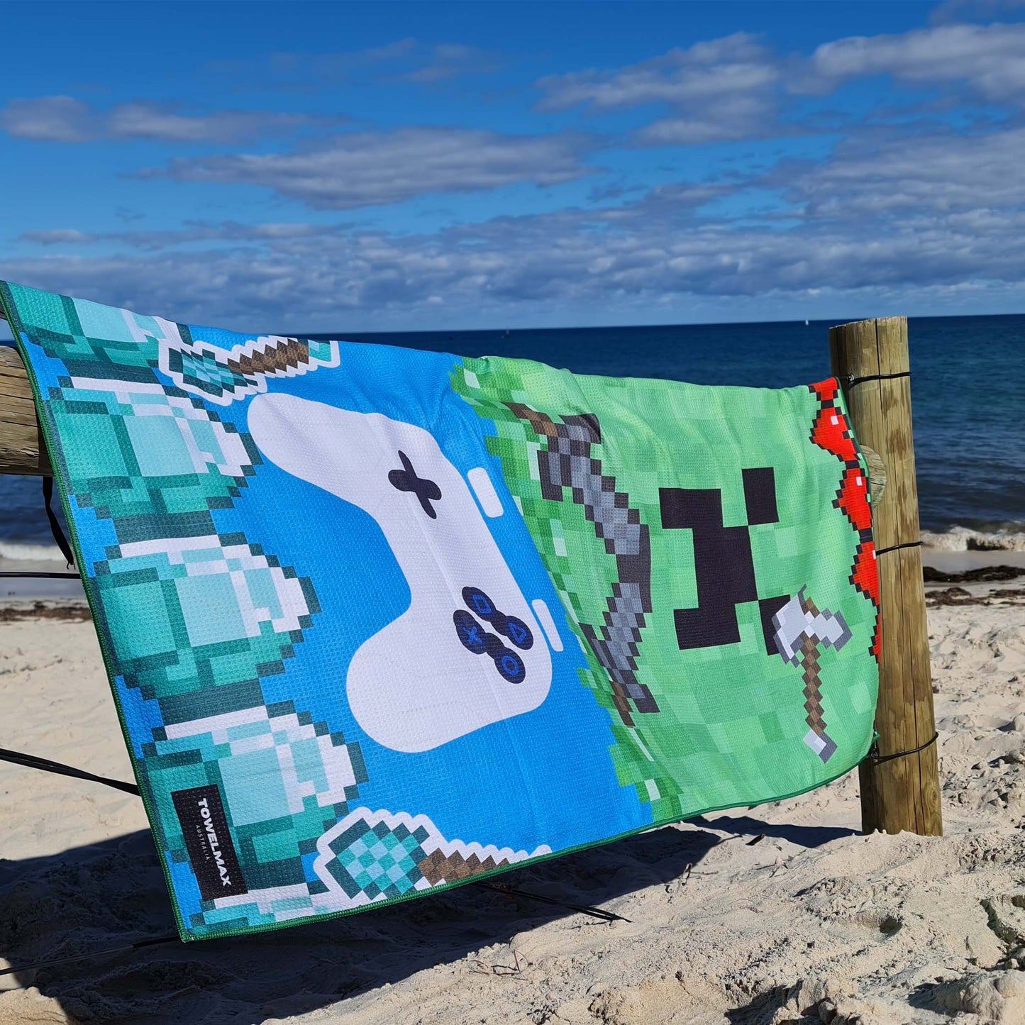 Kids sand free beach towel Minecraft